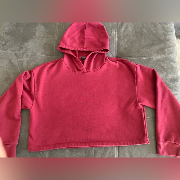 Beyond Yoga Tops - Beyond Yoga cropped hoodie Sm